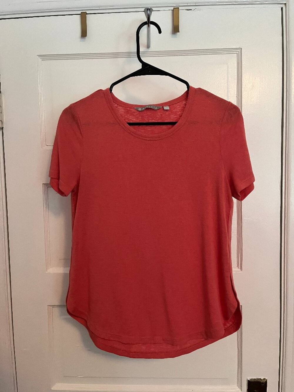 Athleta Tee